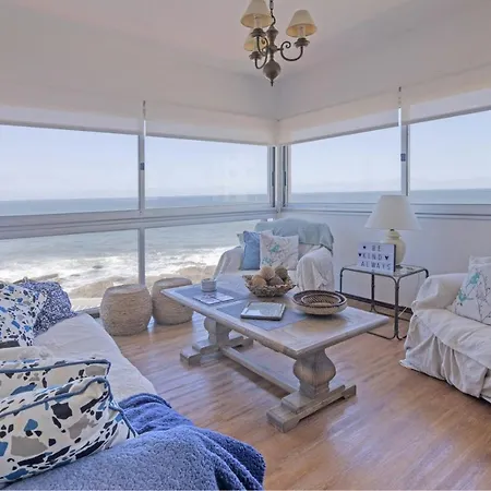 Oceana Suites L'Hirondelle Apartment